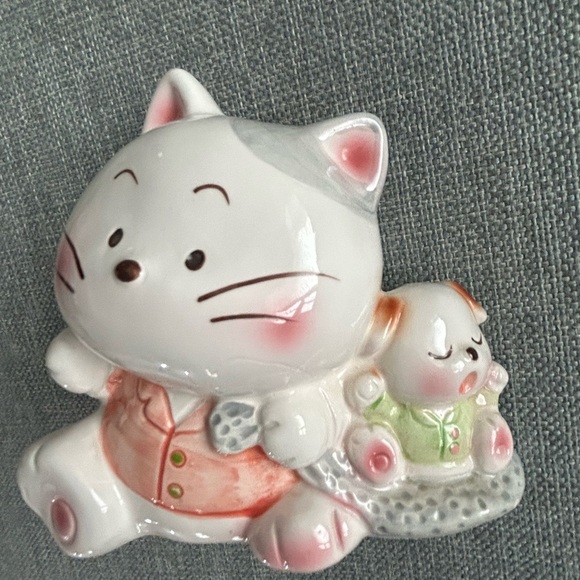 Vintage LEFTON Japan Hand Painted Chubby Cat & Puppy Porcelain Bank Figurine - Picture 2 of 11